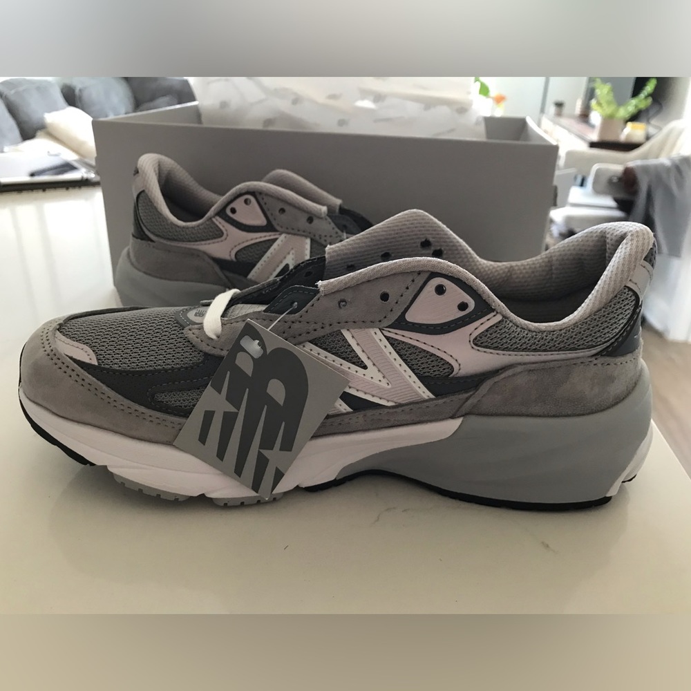 990v6 Grey New Balance
